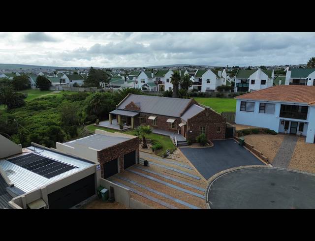 3 BEDROOM HOUSE FOR SALE IN MIDDEDORP